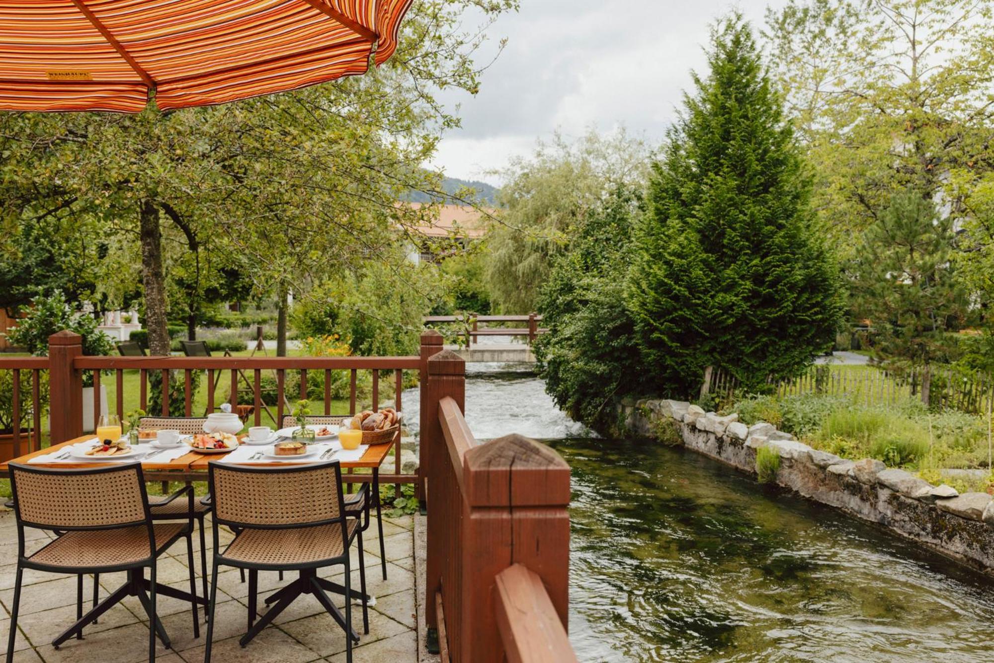 Spa & Resort Bachmair Weissach, Luxury Family Resort Rotta Eksteriør billede